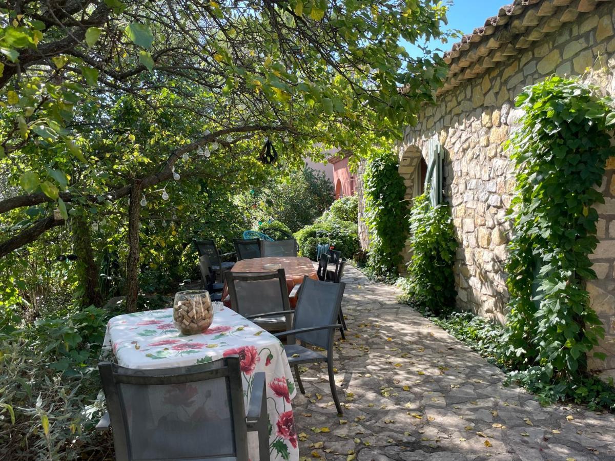 Oustal Du Pic Saint Loup Hotel Exterior foto
