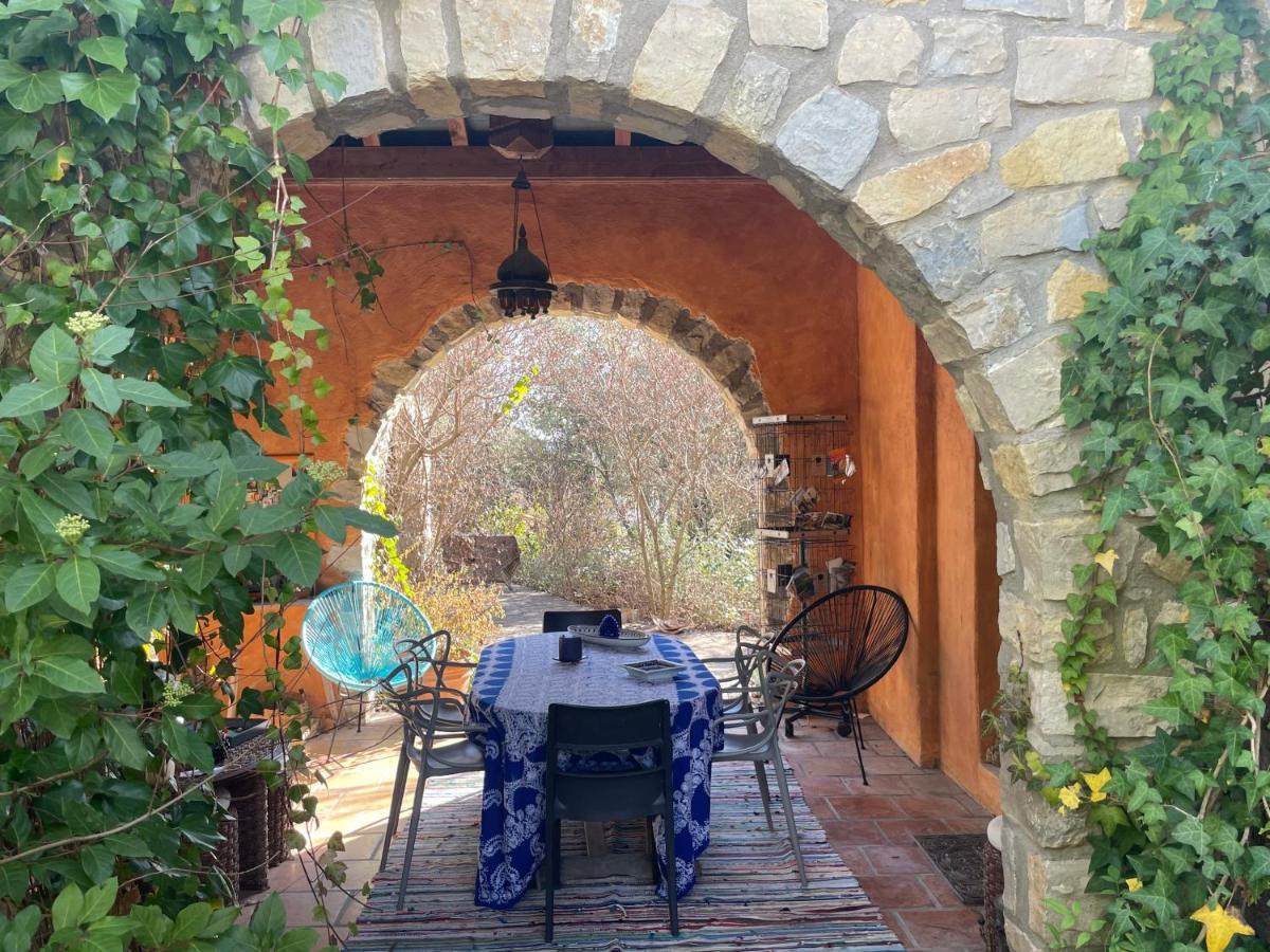 Oustal Du Pic Saint Loup Hotel Exterior foto